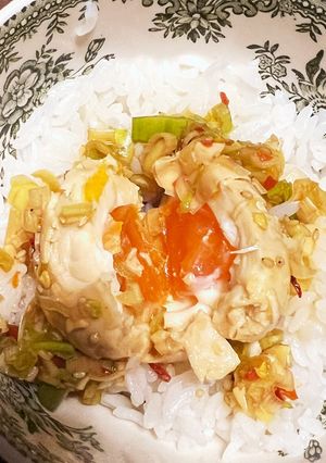 半熟ゆで卵の甘辛醤油漬けを熱々のご飯で-レシピのメイン写真