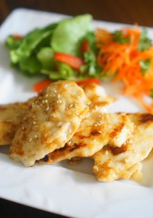 旨味抜群!鶏胸肉のオイスターソース焼き-レシピのメイン写真
