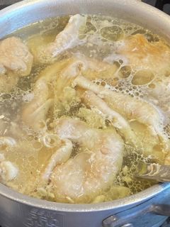 余った鶏皮で作る万能チキンスープ-レシピのメイン写真