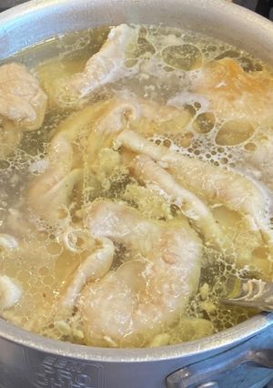 余った鶏皮で作る万能チキンスープ-レシピのメイン写真