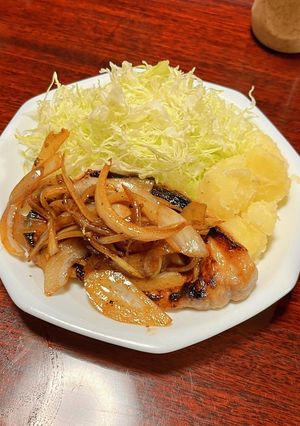 味付け簡単!つけて焼くだけポークステーキ-レシピのメイン写真
