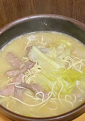 レバーとレタスでサッポロ一番塩ラーメン-レシピのメイン写真