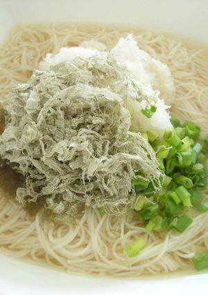 “昆布”と“おろし”のあったか素麺❤　-レシピのメイン写真