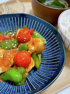 トマトとピーマンの鶏チリ-レシピのメイン写真