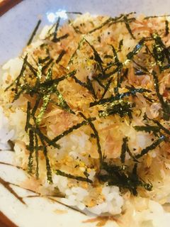 毎日のしろごはん●ふりかけ&刻み海苔丼-レシピのメイン写真