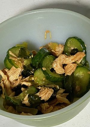 鶏ときゅうりとワカメの和え物(韓国風)-レシピのメイン写真