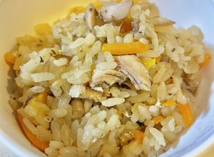 幼児食にも★いわし水煮缶で炊き込みご飯-レシピのメイン写真