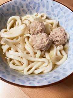 鶏団子うどん、温かい-レシピのメイン写真