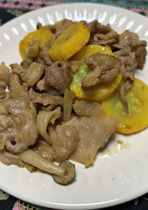 トロトロ♪ズッキーニと豚肉の炒め物-レシピのメイン写真
