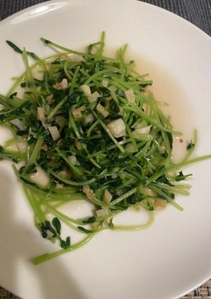 豆苗のニンニク炒め-レシピのメイン写真