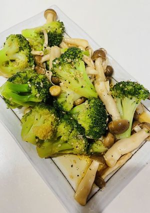 シンプル ブロッコリーとしめじのナムル-レシピのメイン写真