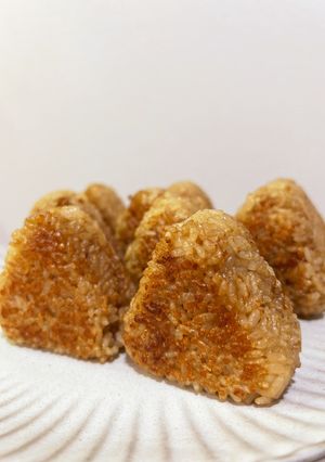目指せ☆市販の冷凍焼きおにぎり-レシピのメイン写真