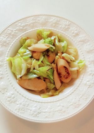 キャベツと魚肉ソーセージの炒め物-レシピのメイン写真