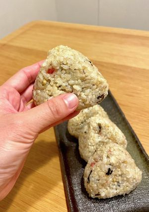 お茶漬けおにぎり-レシピのメイン写真