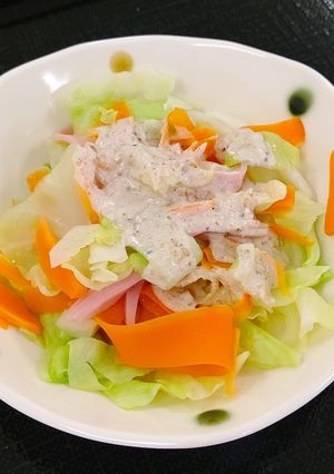 ヨーグルトドレッシングのサラダ-レシピのメイン写真