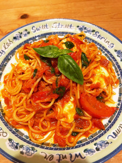 トマトとバジルのパスタ-レシピのメイン写真