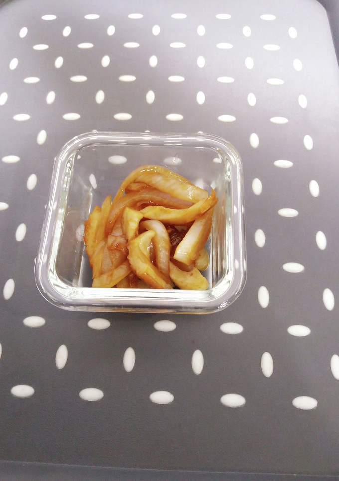 お弁当に◎玉ねぎとちくわのソース炒め-レシピのメイン写真