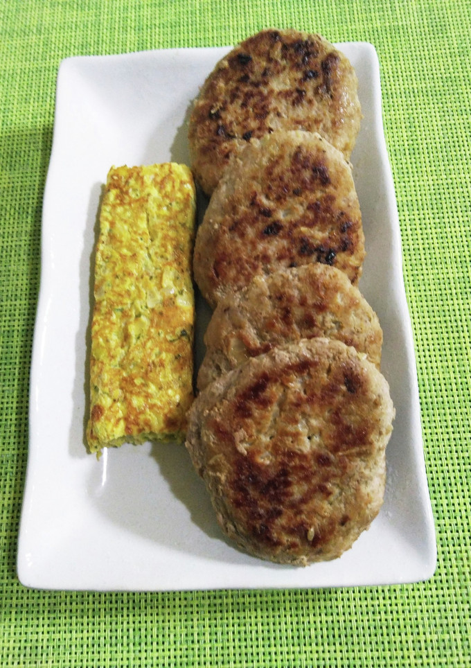ハンバーグと卵焼き2(お弁当用)-レシピのメイン写真