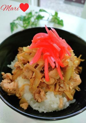 焼肉のたれで！えのき入り豚丼-レシピのメイン写真