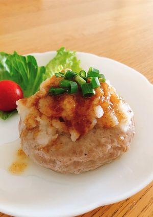 やわらか～♪ 和風おろし黒豚ハンバーグ-レシピのメイン写真