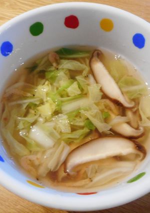 白菜と桜えびの梅昆布茶スープ-レシピのメイン写真