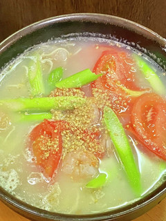 トマトとアスパラでサッポロ一番塩ラーメン-レシピのメイン写真