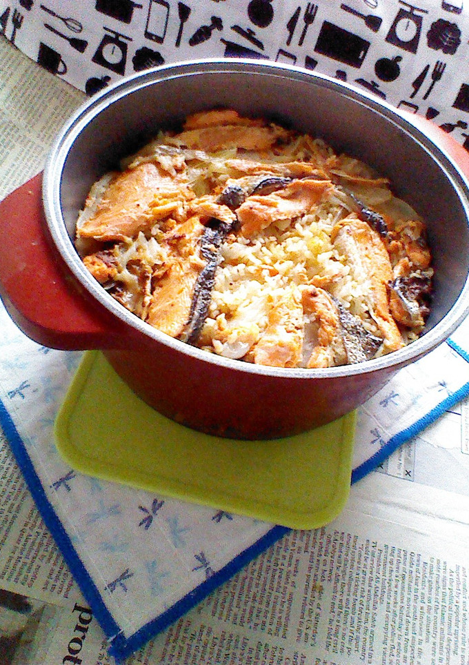 銀鮭のアラの焼き鮭V8で炊き込みご飯-レシピのメイン写真