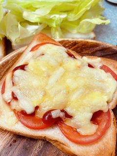 かんたんピザトースト-レシピのメイン写真