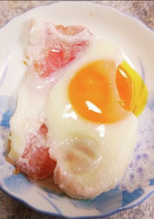ベーコンエッグ-レシピのメイン写真