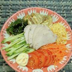 รูปของ 冷し中華に焼き茄子ON♪