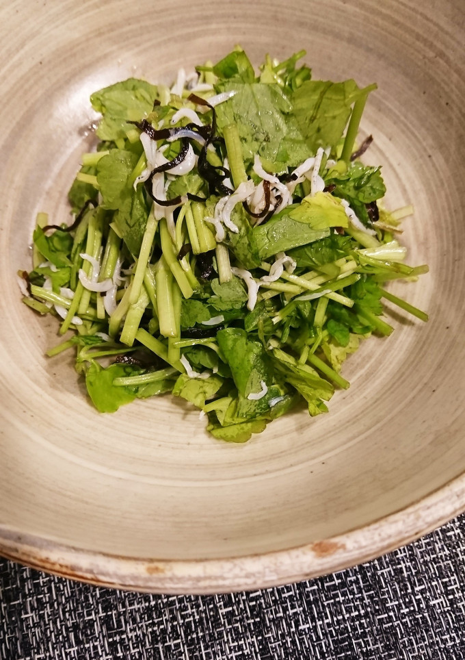 セリとしらすの塩昆布和え-レシピのメイン写真