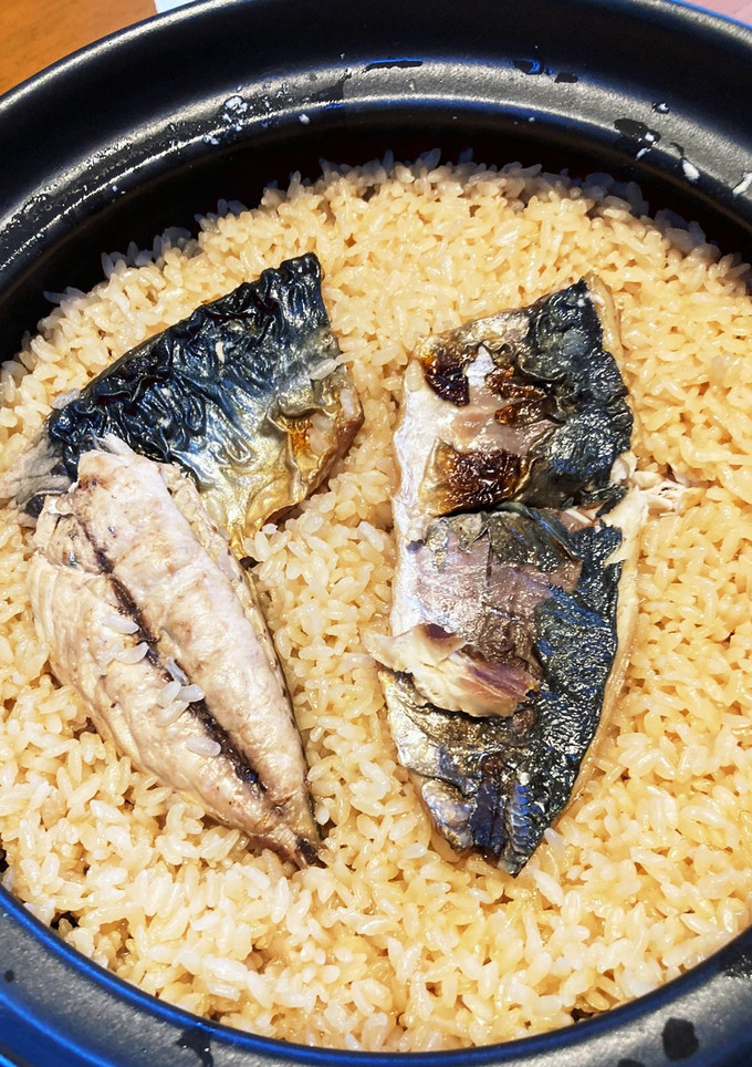 鯖と鯵　土鍋　炊き込みご飯-レシピのメイン写真