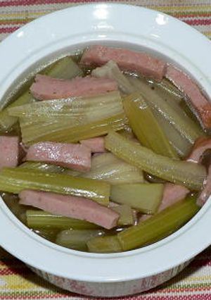 セロリとソーセージのエスニック風スープ煮-レシピのメイン写真