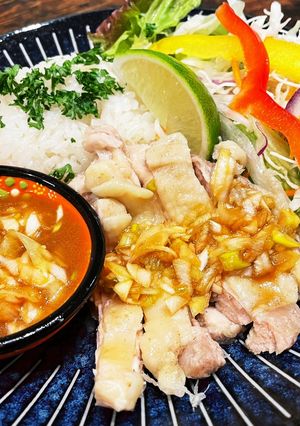 柔らか鶏肉が美味しい爽やかカオマンガイ-レシピのメイン写真