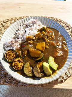 いつもと違う!スパイシーチキンカレー-レシピのメイン写真