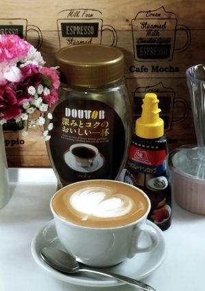 インスタントコーヒーでラテアート-レシピのメイン写真