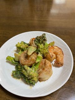 ♡エビとブロッコリーのオイマヨ炒め-レシピのメイン写真