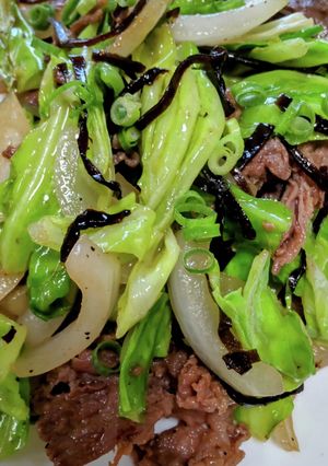 塩昆布で♪牛肉とキャベツ炒め♡-レシピのメイン写真