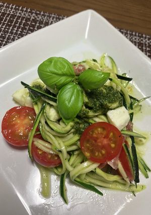 ズッキーニパスタ風サラダ-レシピのメイン写真