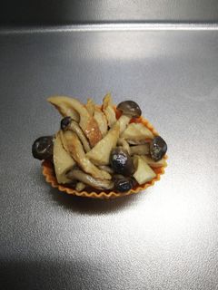 お弁当に◎しめじとちくわの味噌マヨ炒め-レシピのメイン写真