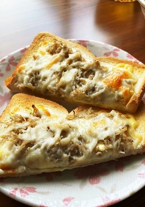 コク旨で美味しい♡マヨポンしらすトースト-レシピのメイン写真