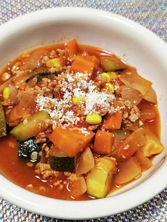 夏野菜たっぷり!玉ねぎ麹のひき肉トマト煮-レシピのメイン写真