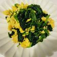 ほうれん草とたまごのふんわり炒め