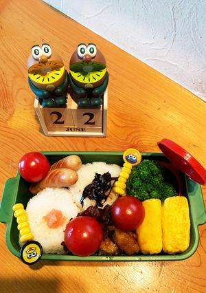 高一長女　お弁当(おむすび3)-レシピのメイン写真