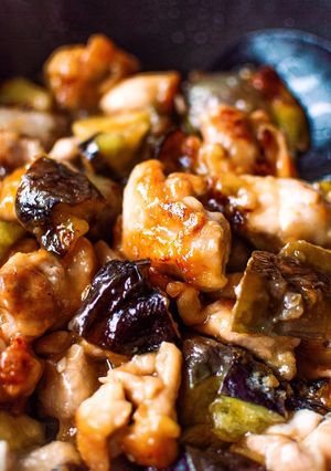 ワンパン簡単！鶏もも肉と茄子のトロリ炒め-レシピのメイン写真