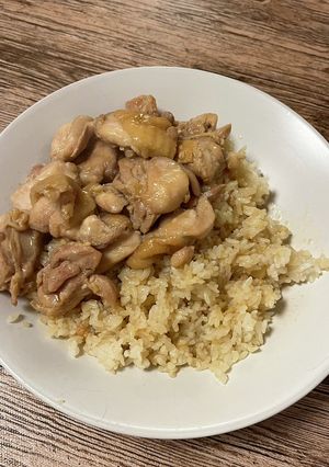 ママのガーリックライス チキンのっけ-レシピのメイン写真