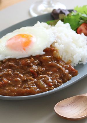 レンジで簡単！無水トマトカレー-レシピのメイン写真