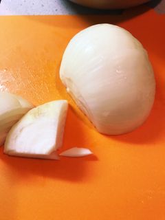 玉ねぎが目にしみない、痛くならない切り方-レシピのメイン写真