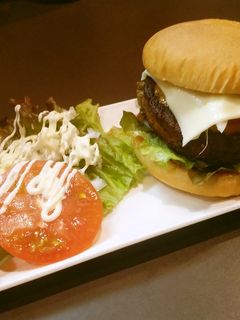 子供絶賛!絶品手作りハンバーガー-レシピのメイン写真