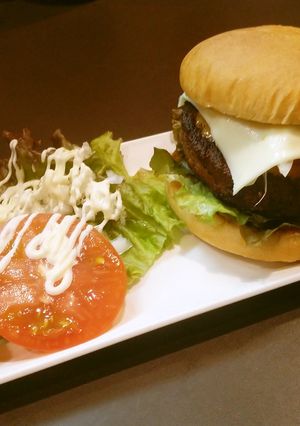 子供絶賛！絶品手作りハンバーガー-レシピのメイン写真